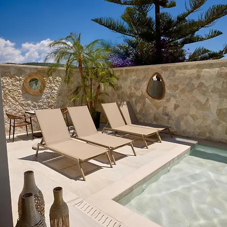 Veranda By Mirage Hotel