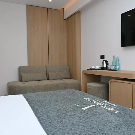 Veranda By Mirage Hotel 4*